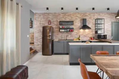 Vila 245 m², Višnjan - grijani bazen i konoba - 18