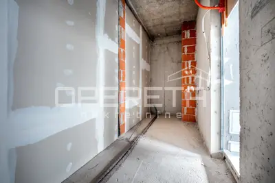 Straßenlokal 46 m², Kustošija, große Schaufenster - 4