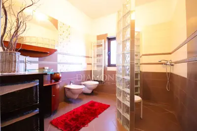 Pula, beautiful house with multiple apartments in a quiet location - 18
