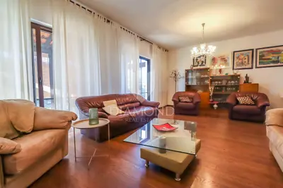 Pula, beautiful house with multiple apartments in a quiet location - 8
