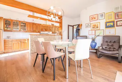 Pula, beautiful house with multiple apartments in a quiet location - 16