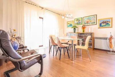 Pula, beautiful house with multiple apartments in a quiet location - 13