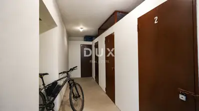 Stan 62 m², Lovran - centar, 2 sobe i vrt - 21