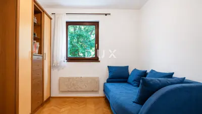 Stan 62 m², Lovran - centar, 2 sobe i vrt - 15