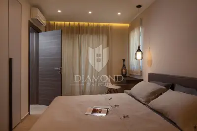 Villa 220 m², Labin - bazen, sauna i jacuzzi - 21