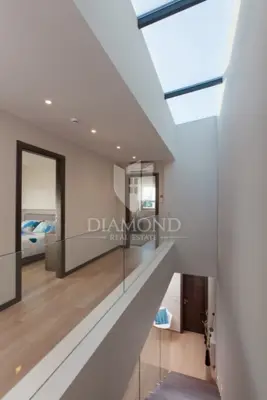 Villa 220 m², Labin - bazen, sauna i jacuzzi - 18