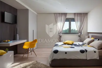 Villa 220 m², Labin - bazen, sauna i jacuzzi - 19