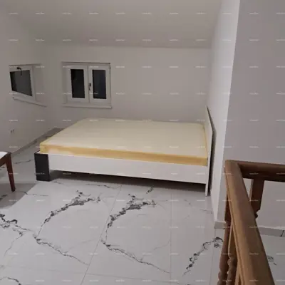 Haus 105 m², Žminj - Miteigentumsanteil mit drei Wohneinheiten