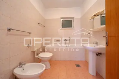 Kuća 210 m², Pasadur - uz more i vez za plovilo - 16