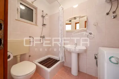 Kuća 210 m², Pasadur - uz more i vez za plovilo - 14