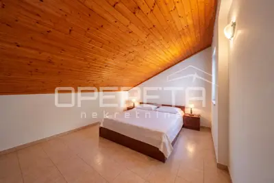 Kuća 210 m², Pasadur - uz more i vez za plovilo - 13
