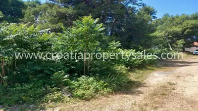 Land, Brač, 495 m², 145 000 € - 4