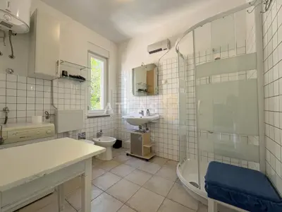 Stan u Opatiji Centar, pogled na more i balkon - 15