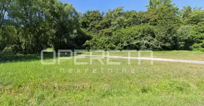 Haus 40.000 m², Kelemen - am Wald und naturnahe Lage - 2