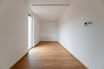 Mlinovi, stan površine 152 m², terasa, vrt, garaža, parking - 14