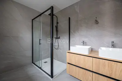 Mlinovi, stan površine 152 m², terasa, vrt, garaža, parking - 8