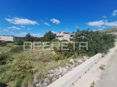 Baugrundstück, Grebaštica, 250 m vom Meer entfernt und ruhige Umgebung - 5