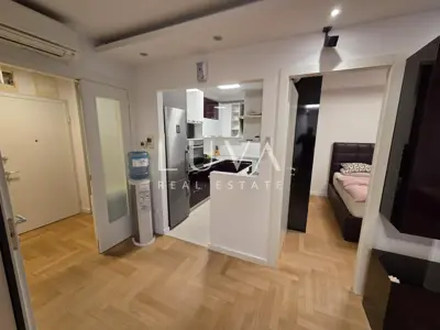 Zagreb, Vrbani, VMD, 2-room apartment 62 m², for rent - 4