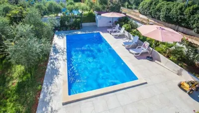 Kuća 366 m², Nova Vas kod Poreča, bazen i vrt - 3