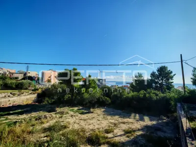 Građevinsko zemljište 767 m², Podstrana, pogled na more