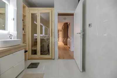Zagreb, Sveti Duh, luksuzan peterosoban stan, urbana vila - 10