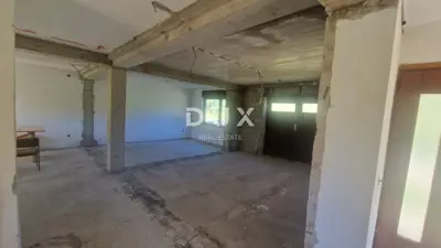 Gorski Kotar, Mrkopalj - House with building permit for reconstruction - 9