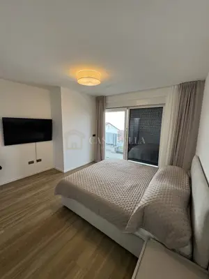 House for rent in Vrh Martinšćice, 200 m² - 12