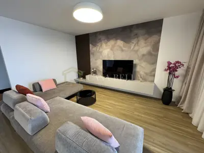House for rent in Vrh Martinšćice, 200 m² - 2