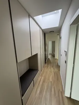 House for rent in Vrh Martinšćice, 200 m² - 11