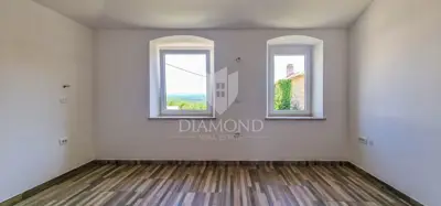 Vila 337 m², Brtonigla - bazen i pogled na more - 11