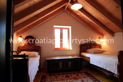 House, Brač, 110 m², 900 000 € - 9