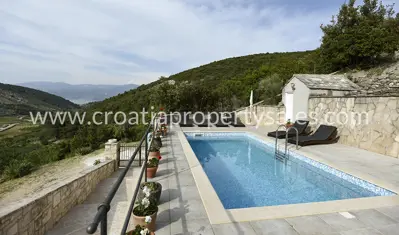House, Brač, 110 m², 900 000 € - 2