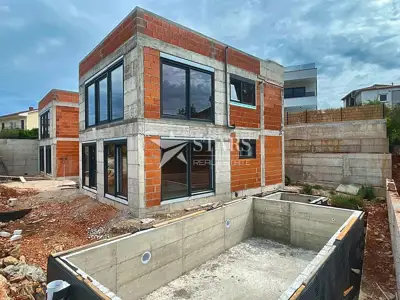 FOR SALE: Modern Semi-Detached Villa with Pool & Rooftop Terrace – Krk (Brzac) - 14
