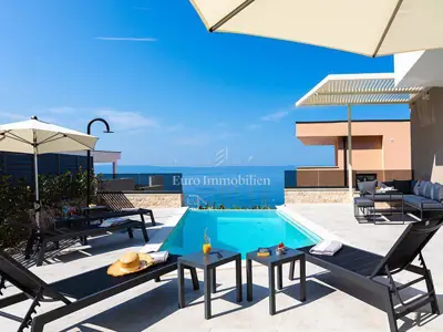Villa 216 m², Veliko Brdo - bazen i pogled na more - 2