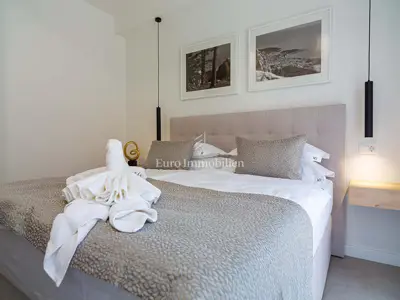 Villa 216 m², Veliko Brdo - bazen i pogled na more - 13