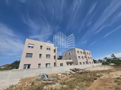 Zaton, 1. kat. povoljna cijena, odlična prilika - 2