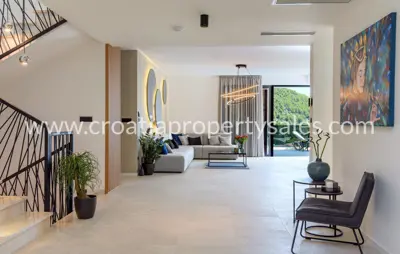Kuća, Trogir, 380 m², 2 500 000 € - 5