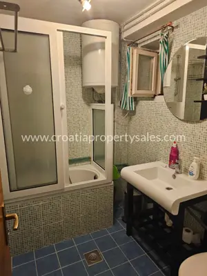 Kuća 120 m², Kaštela - stara jezgra blizu mora - 4