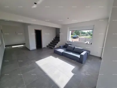 House 105 m², Novigrad - 400 m from the sea and rooftop terrace - 2