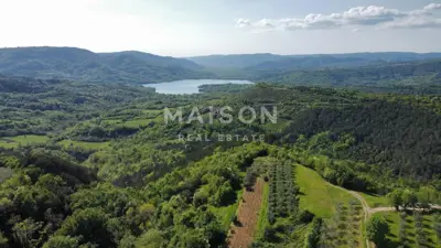 Građevinsko zemljište 1.162 m², Grimalda - blizina Butonige