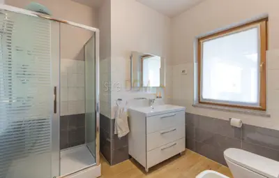 - Banjole, komforna višestambena kuća sa bazenom u blizini mora- - 20