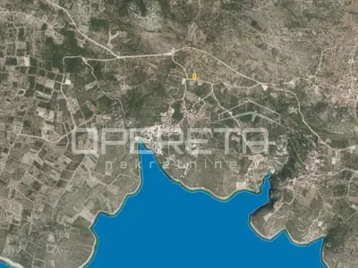 Landwirtschaftsfläche 829 m², Vinišće - am Weg - 5