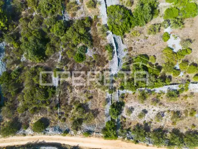 Landwirtschaftsfläche 829 m², Vinišće - am Weg - 20