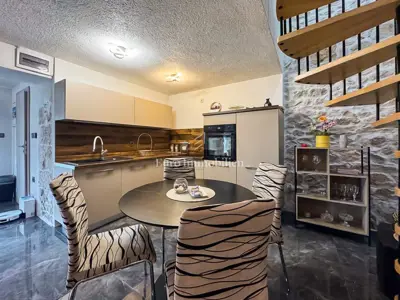 Haus 63 m², Nedešćina - renoviert und möbliert - 4