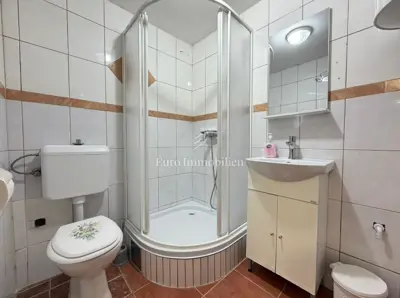 Stan 120 m², Novalja - dva stana, vrt i parkirno mjesto - 16