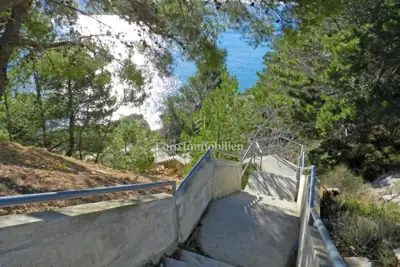 Vila u Omišu, pogled na more i bazen - 15