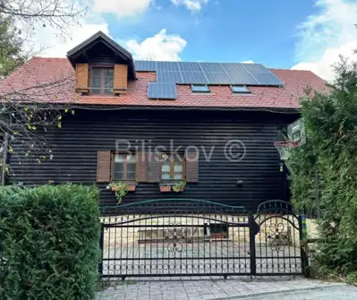 Verkauf, Plitvicer Seen, charmantes Haus 240 m², Pool, Sauna, Parkplatz - 2