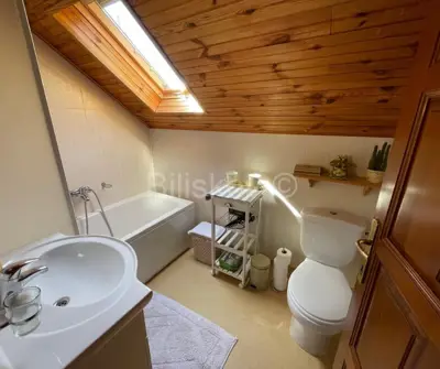Verkauf, Plitvicer Seen, charmantes Haus 240 m², Pool, Sauna, Parkplatz - 11