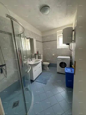 Steinhaus in Medulin, Altstadtzentrum, Garten und Vorbereitung für den Pool - 7