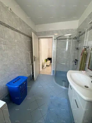 Steinhaus in Medulin, Altstadtzentrum, Garten und Vorbereitung für den Pool - 8